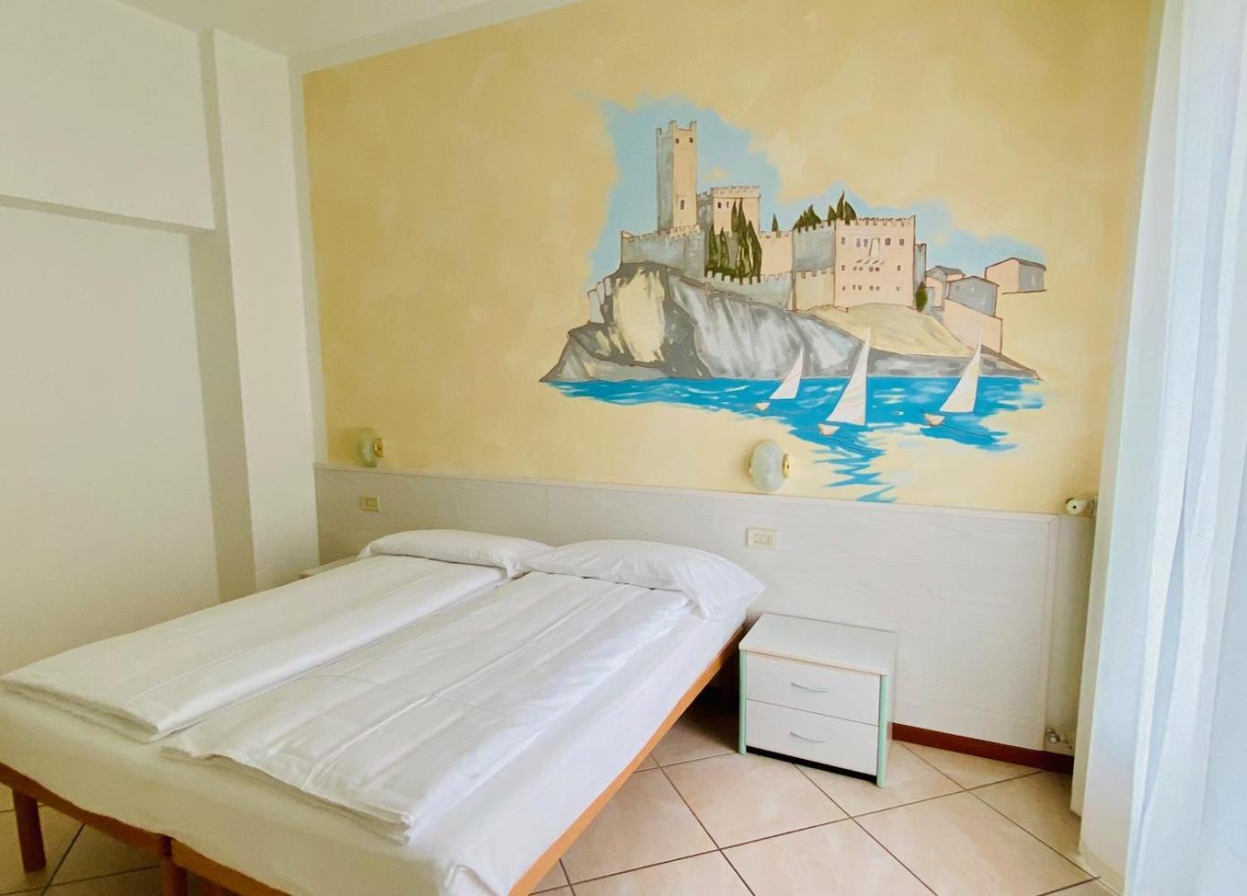 Hotel Ideal Malcesine Exterior photo